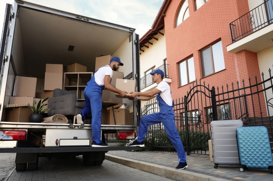 3 Facts About Our Electronic Moving company - Nilson Van and Storage