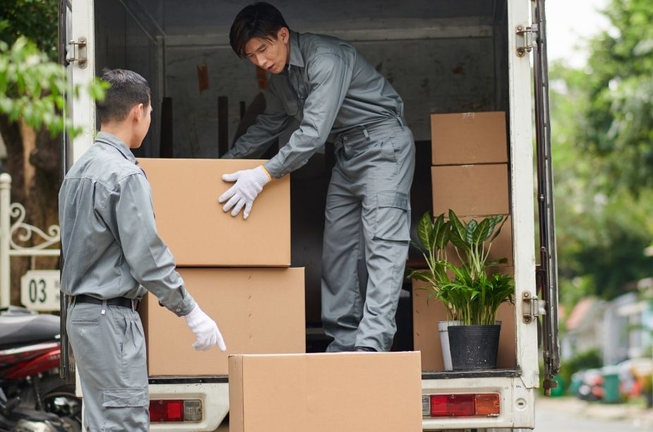 3 Things You Need to Know About Movers Valuation Coverage - Nilson Van and Storage