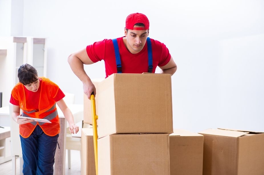 The Dos and Don't of Moving in the Summer - Nilson Van and Storage