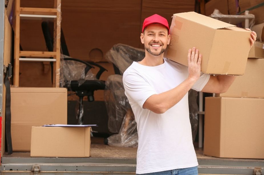 Three Reasons to Hire Professional Packers for Your Next Move - Nilson Van and Storage