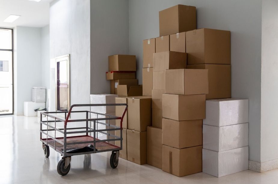 What Sort of Licensing and Insurances Are Important in Commercial Moves? - Nilson Van and Storage