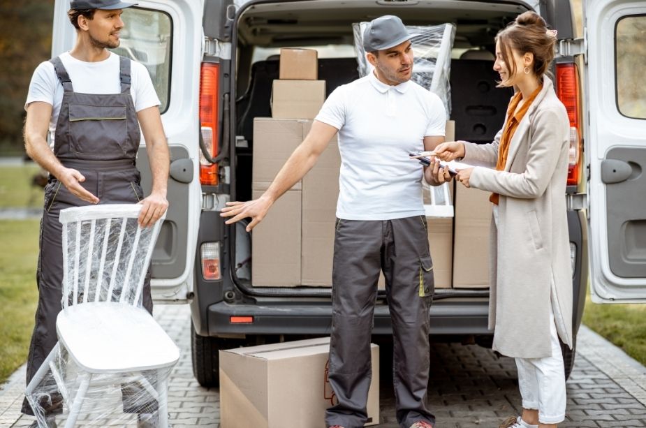What to Look for When Booking Professional Movers - Nilson Van and Storage