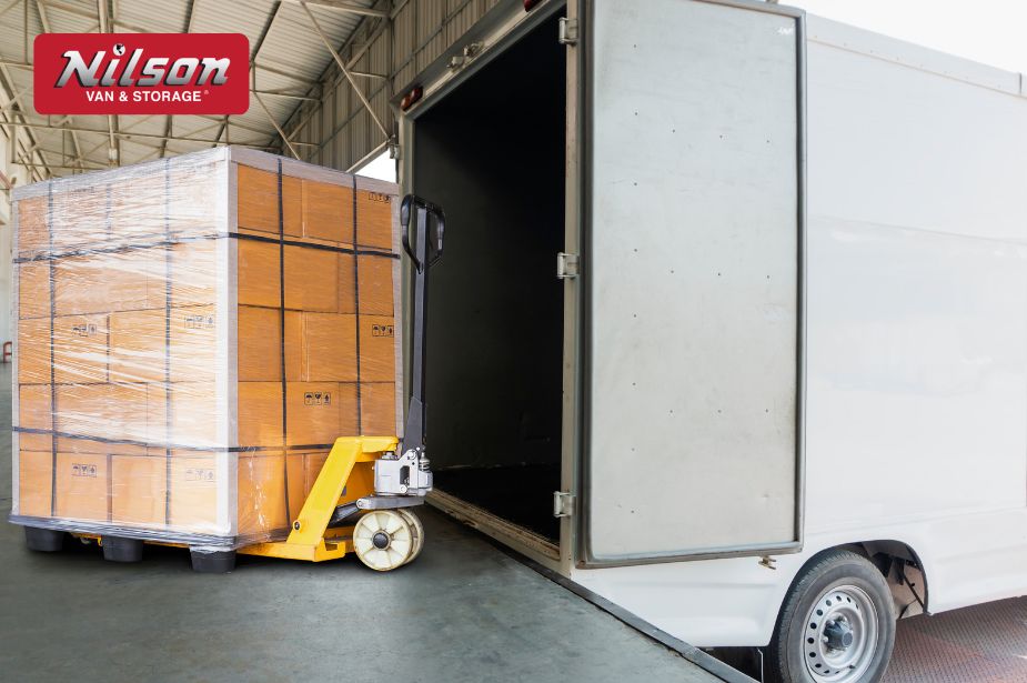 Hire the Best Auto Moving Services in Columbia SC - Nilson Van and Storage