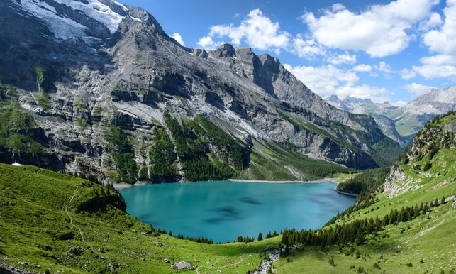 International Moving to Switzerland from USA - Nilson Van and Storage